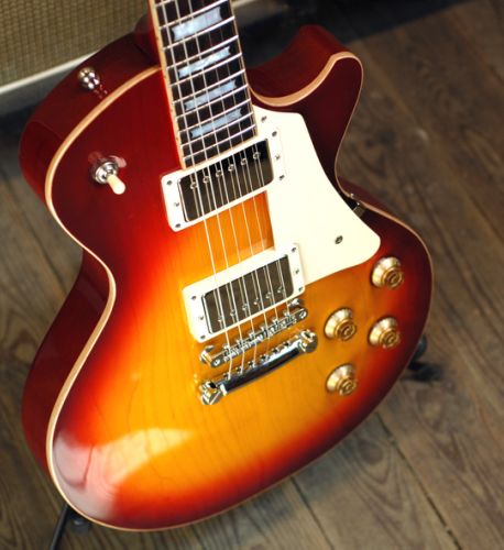 Guitare modele Sprinter Dussenne